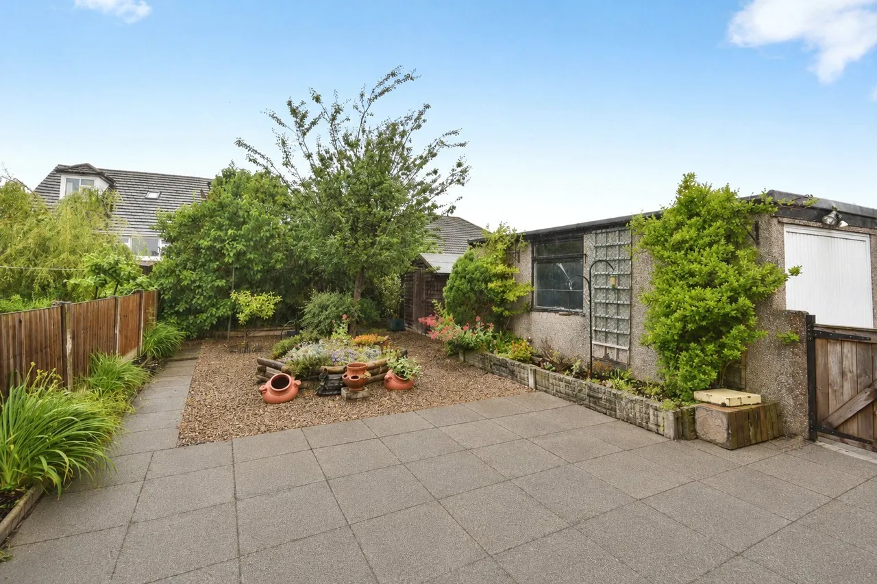 Warwick Avenue, Morecambe, LA4, photo 19