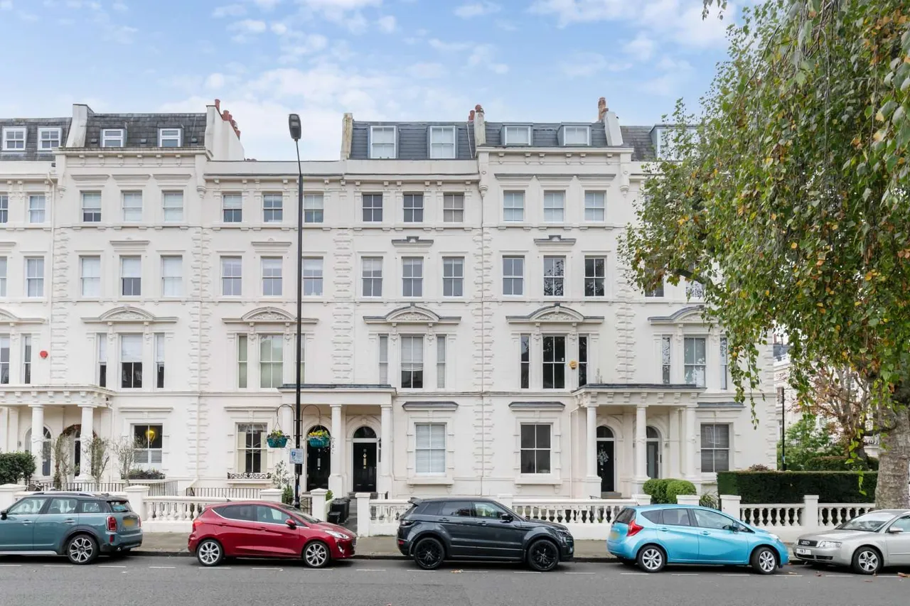 2 bed flat for sale — Randolph Avenue, London, W9 1BH