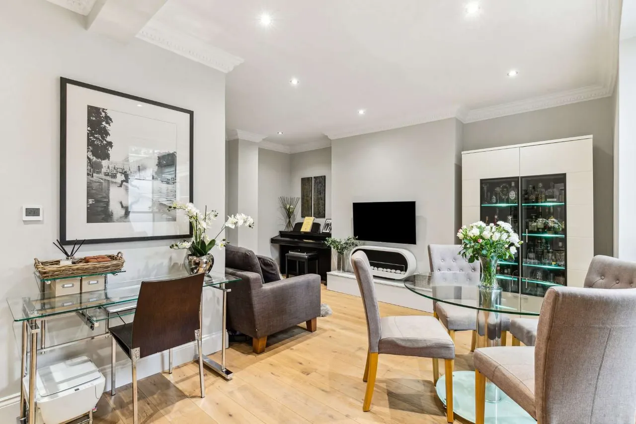 Randolph Avenue, London, W9 1BH, photo 3