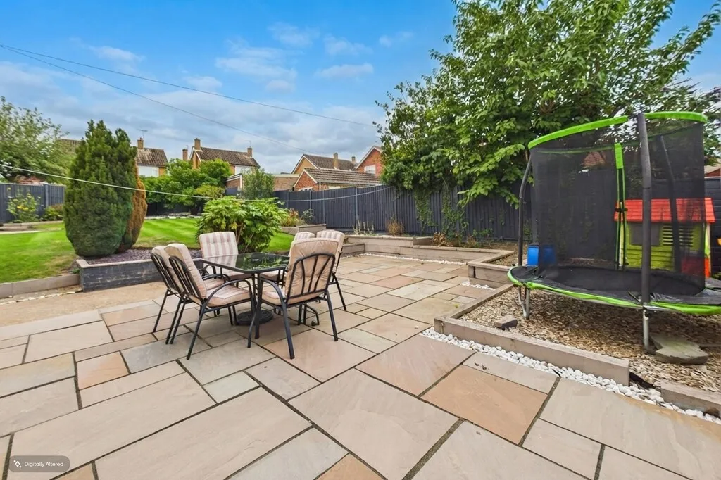 Hawley Close, East Leake, photo 19