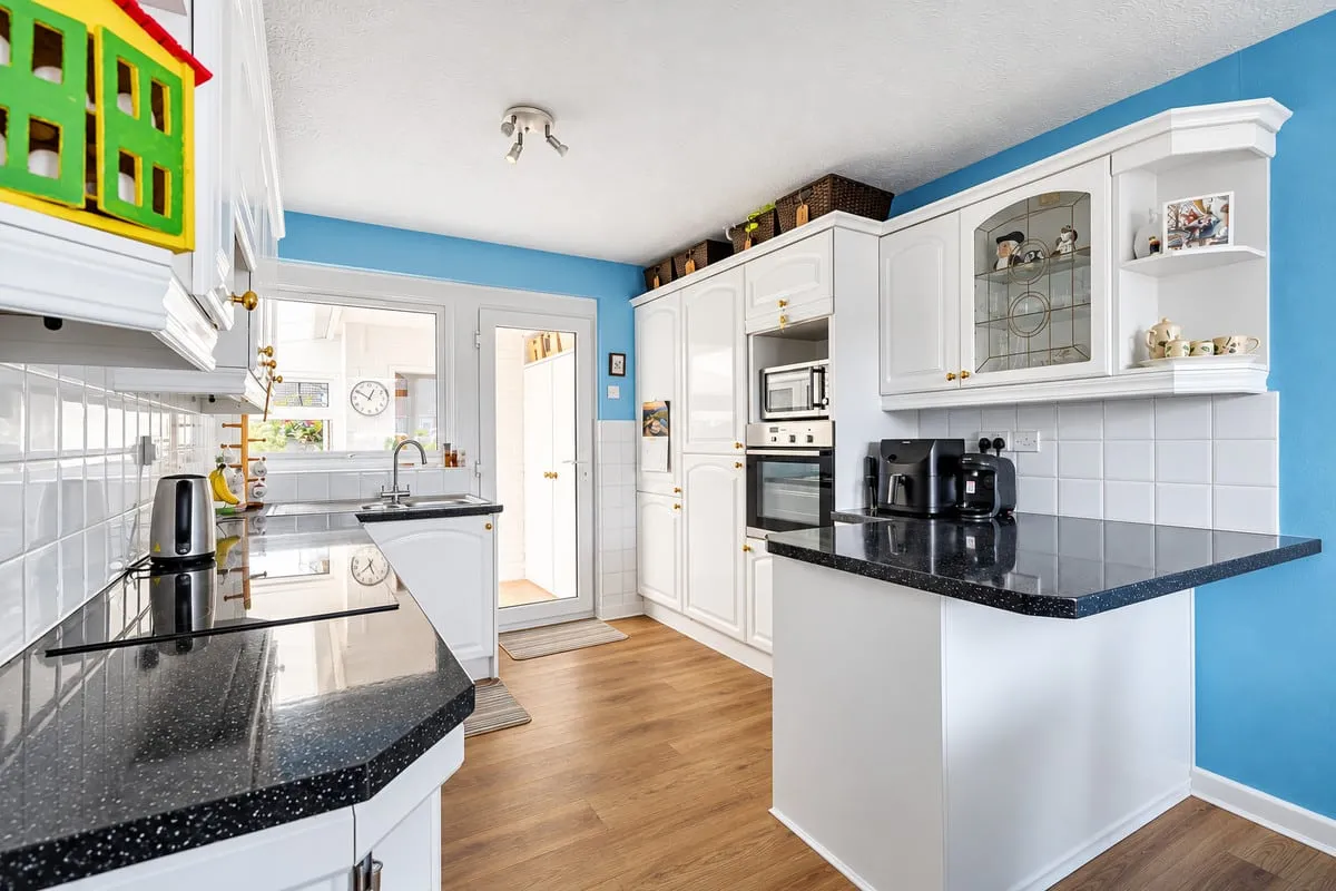 Hardy Close, West Moors, BH22, photo 3
