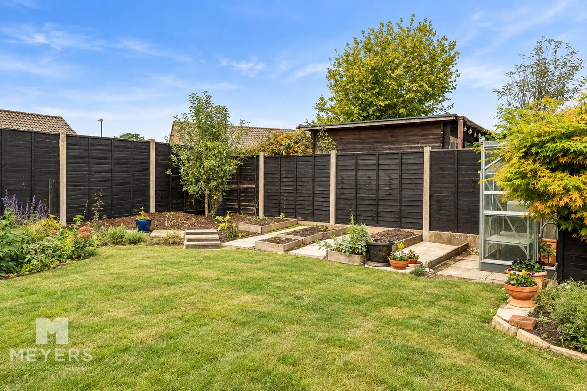 Hardy Close, West Moors, BH22, photo 17