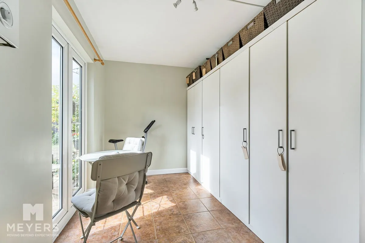 Hardy Close, West Moors, BH22, photo 9