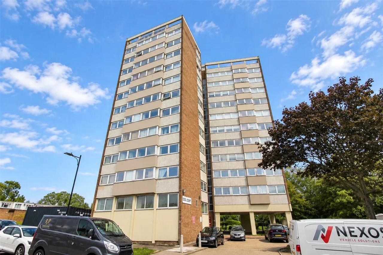 2 bed flat for sale, Jones Close, Southend-on-Sea, SS2