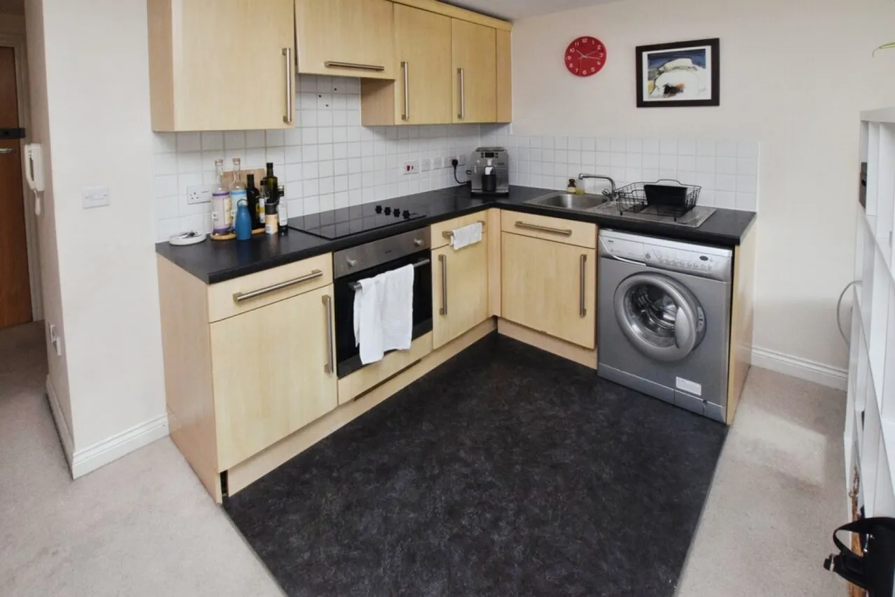 New North Road, EX4, photo 5