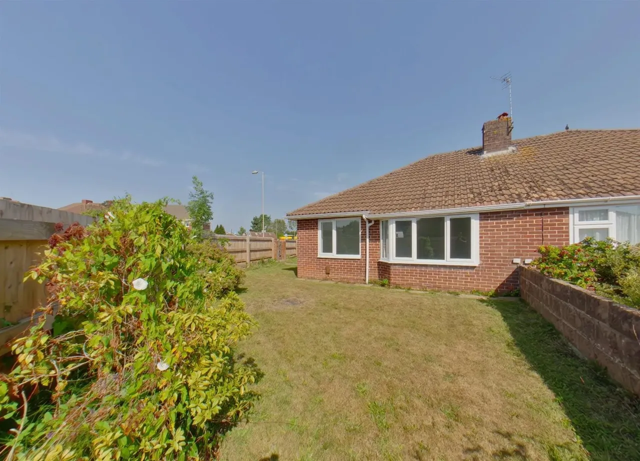 Blackbrook Road, Fareham, photo 12