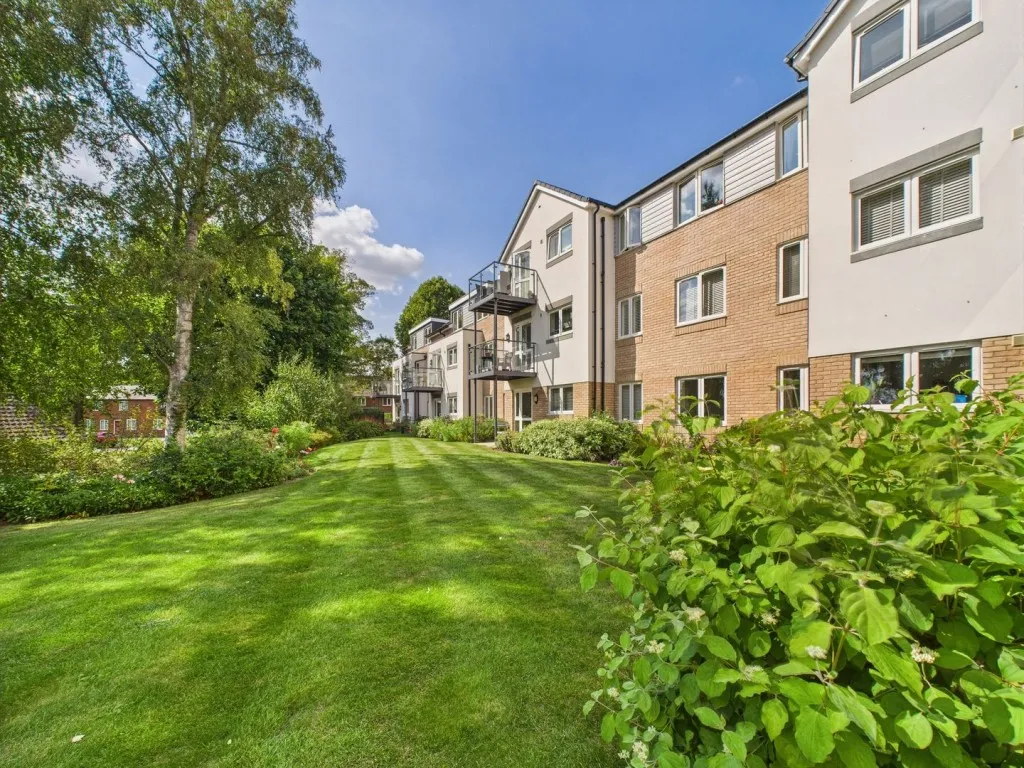 Dovehouse Lodge Hitchin, SG5, photo 15