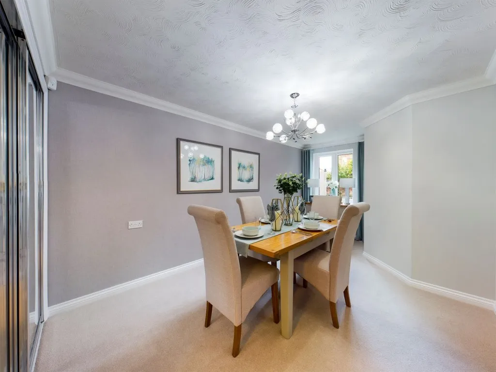 Dovehouse Lodge Hitchin, SG5, photo 5