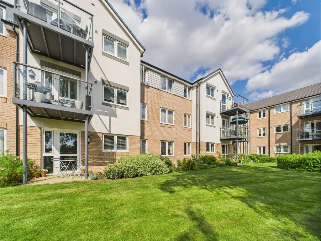 Dovehouse Lodge Hitchin, SG5, photo 14