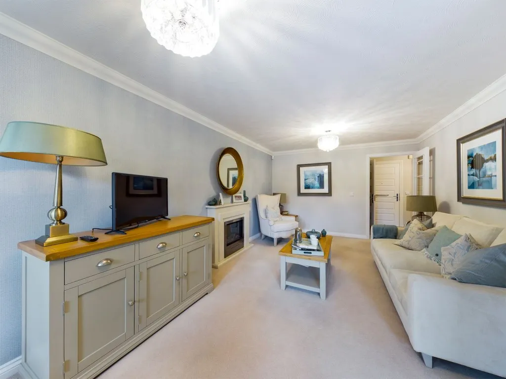 Dovehouse Lodge Hitchin, SG5, photo 4