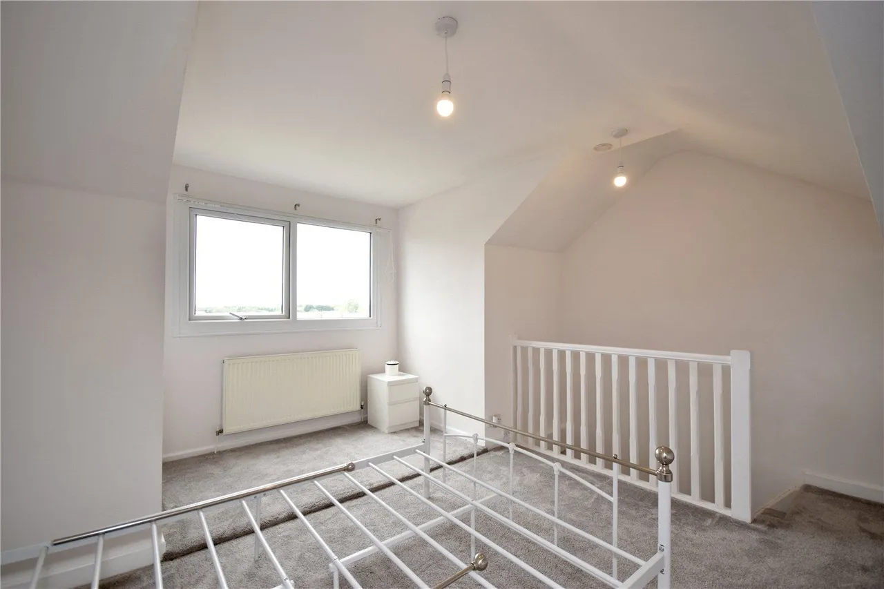 Manchester Road, Castleton, OL11, photo 12