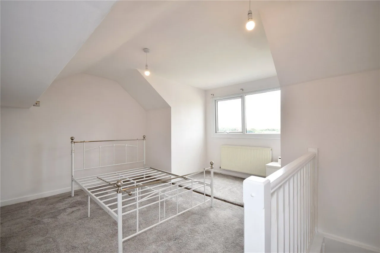 Manchester Road, Castleton, OL11, photo 8