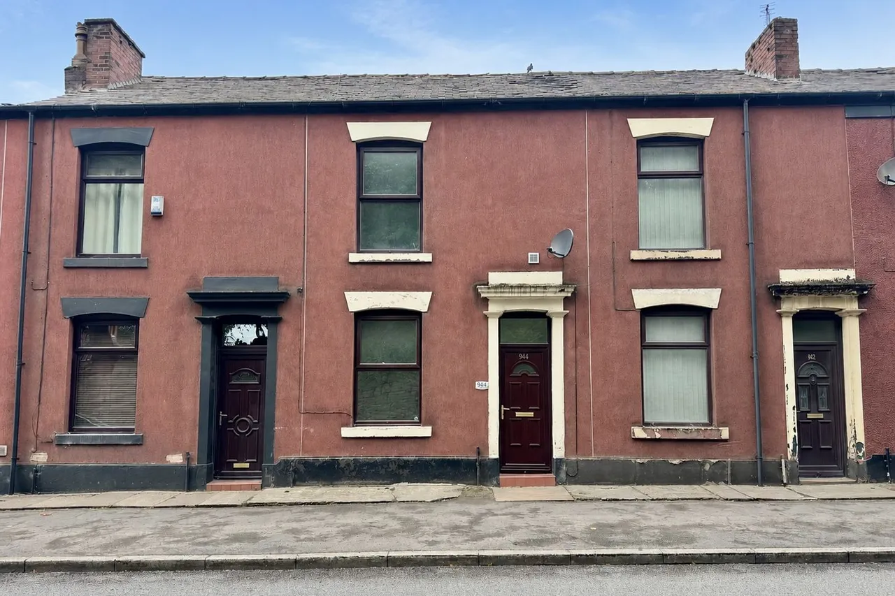 Manchester Road, Castleton, OL11, photo 3