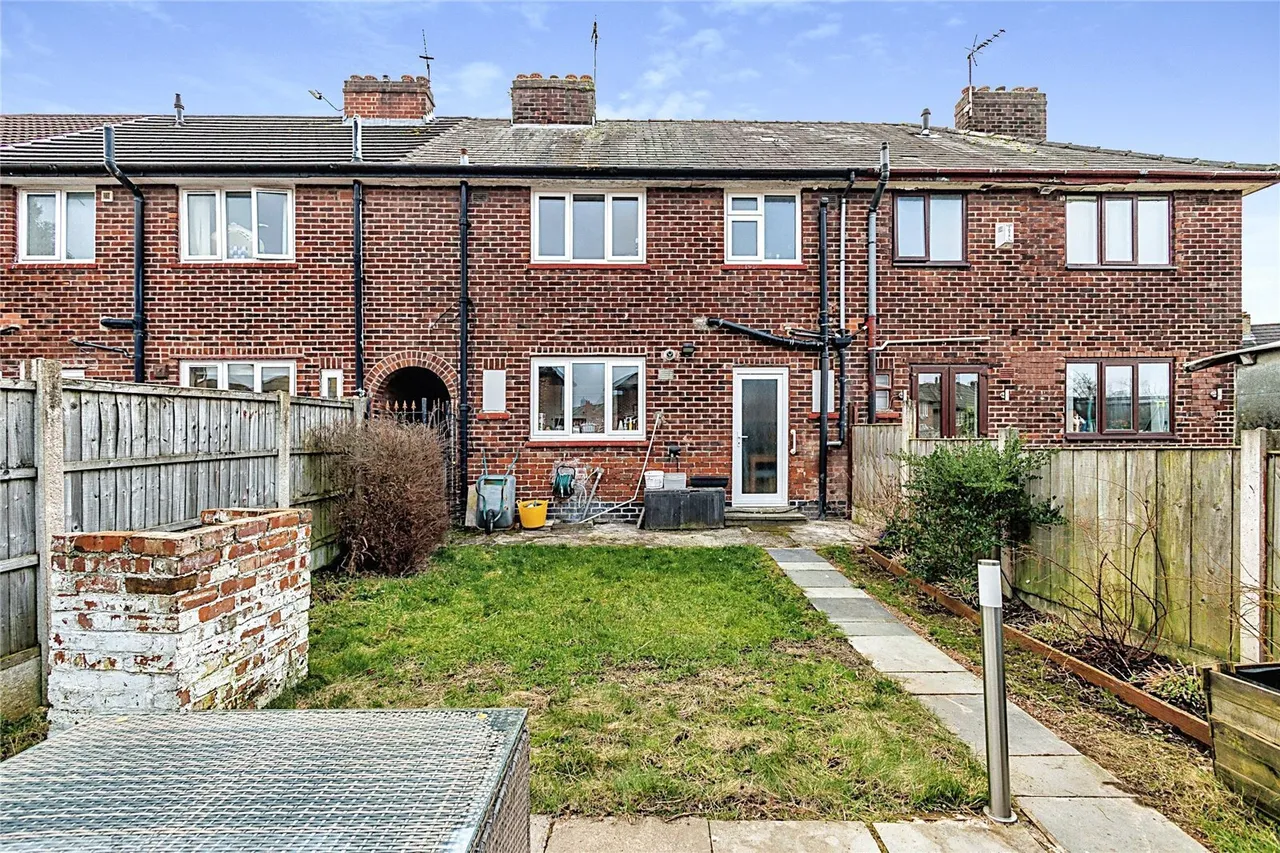 Highgate Crescent, Gorton, Manchester, Greater Manchester, M18, photo 18