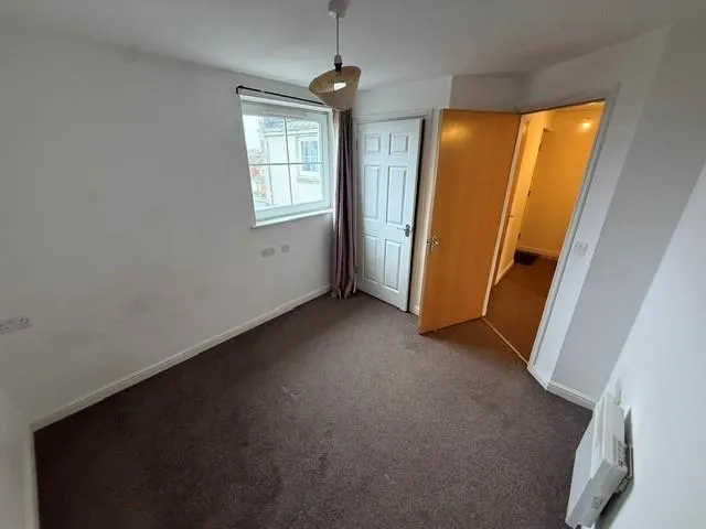 Bittern Court, Dunfermline, KY11, photo 5