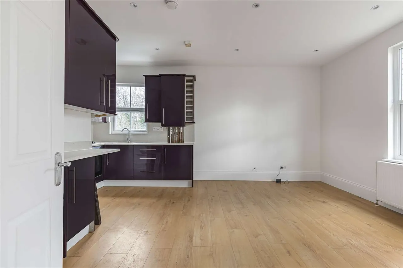1 bed flat to rent — South Road, Twickenham, TW2 5NU