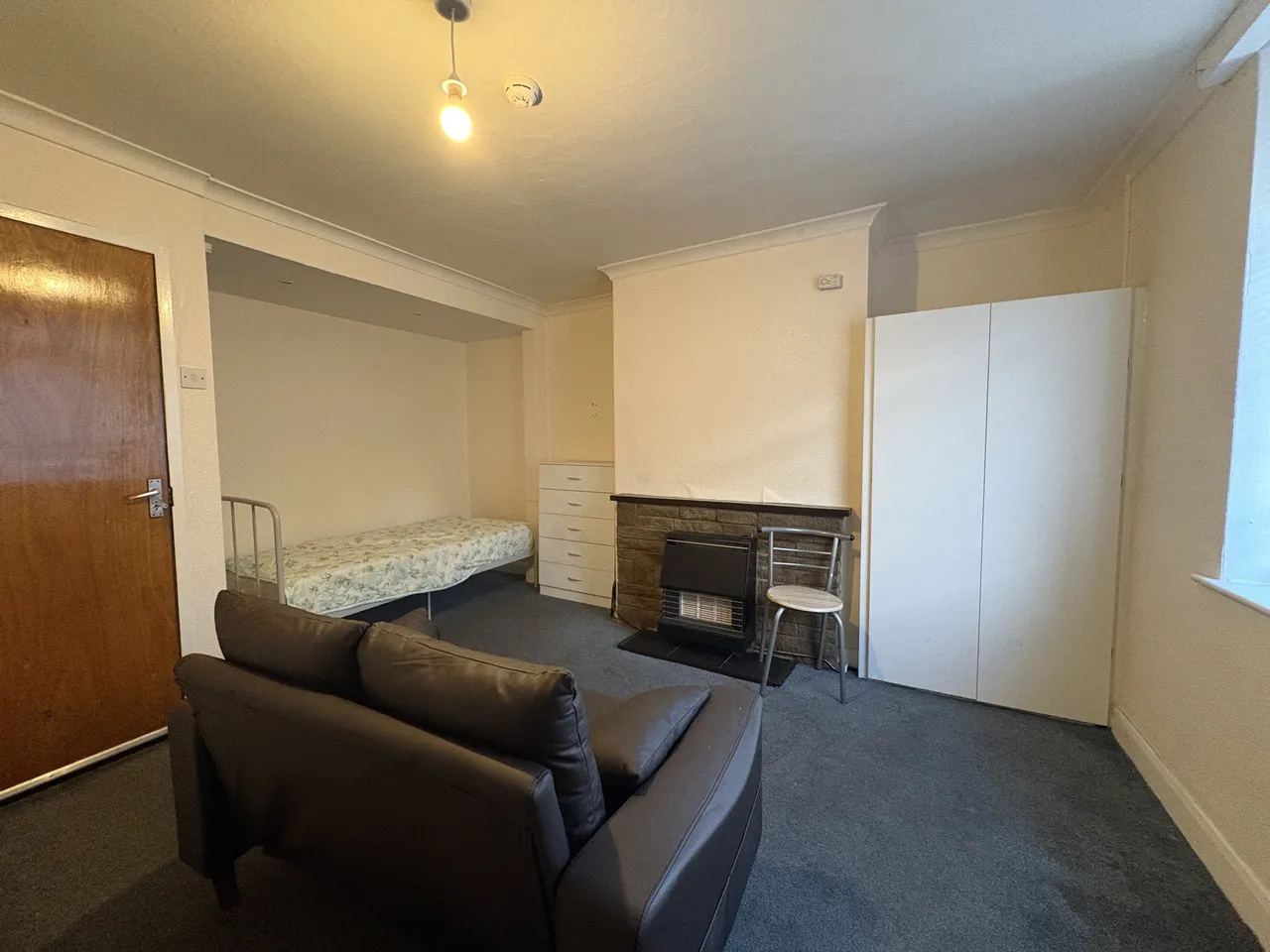 Millgate, YO8, photo 6