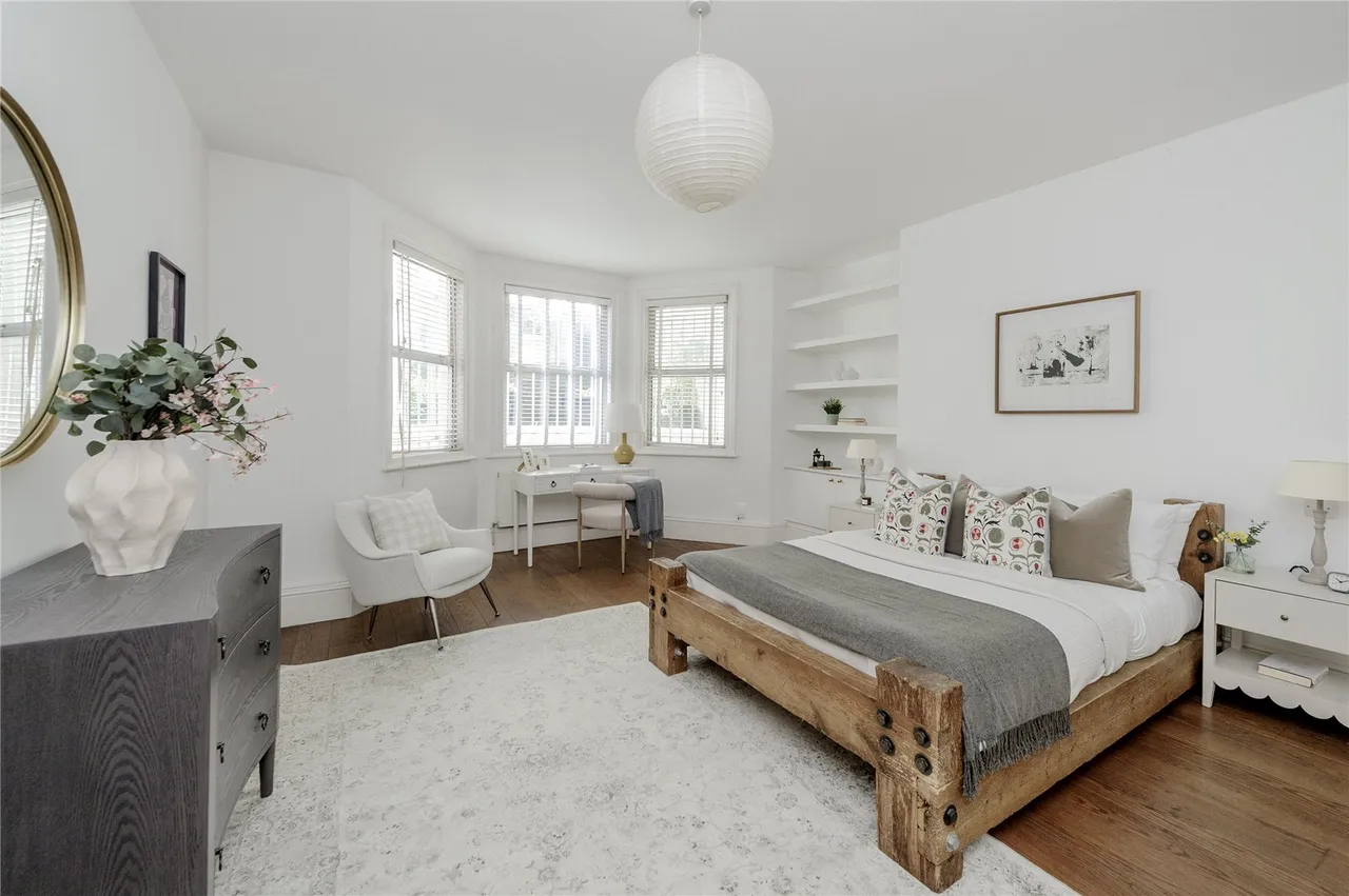 2 bed flat for sale, St. Marks Road, London, W10