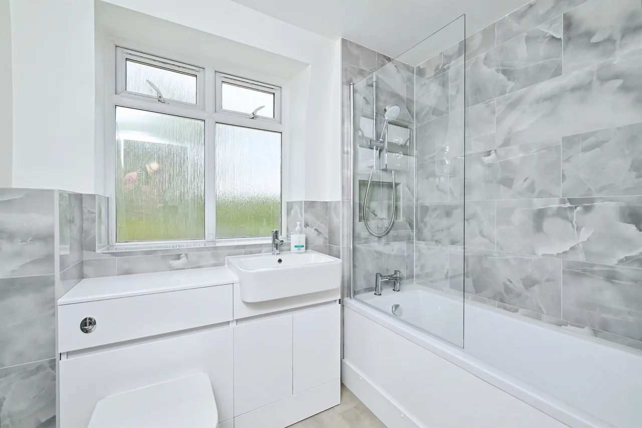 Milton Terrace, Peterborough, PE8, photo 8