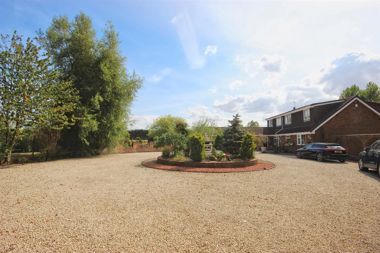 Hull Road, Great Hatfield (Seaton), photo 19