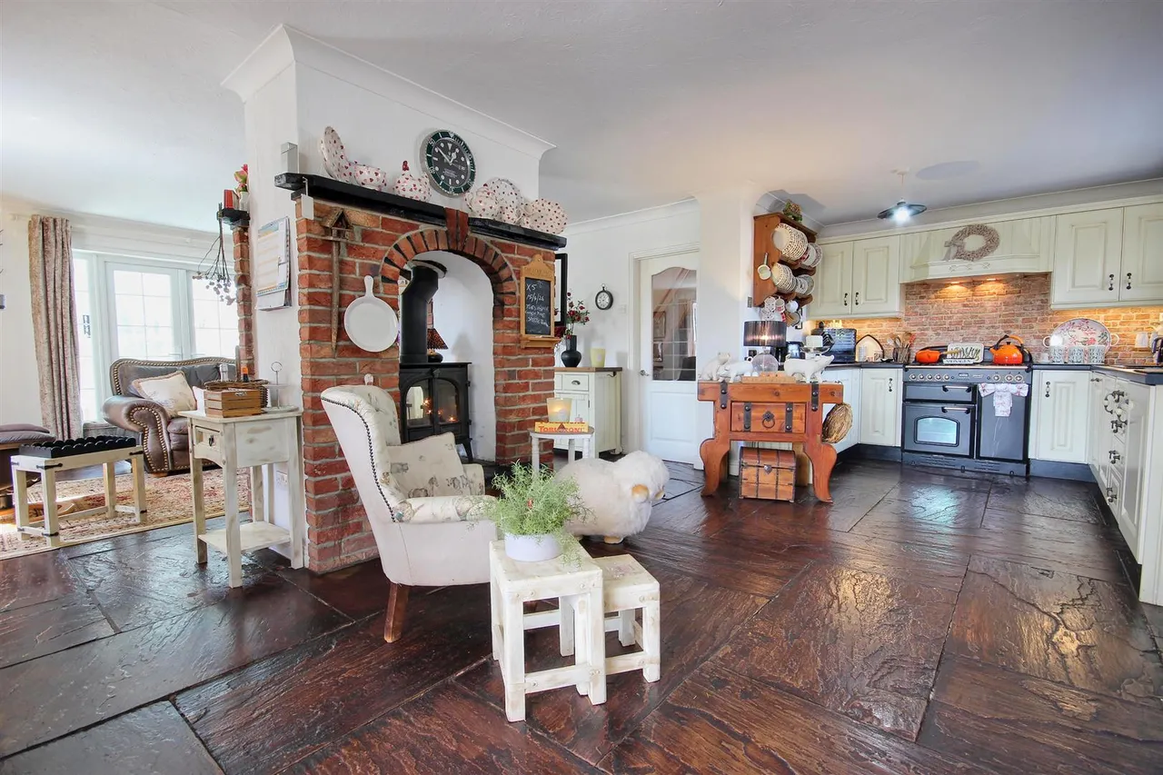 Hull Road, Great Hatfield (Seaton), photo 4