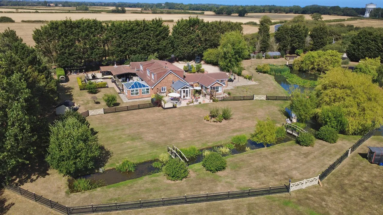 Hull Road, Great Hatfield (Seaton), photo 54