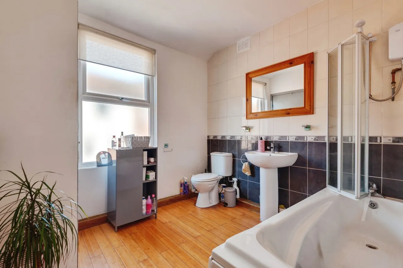 Tiverton Street, Liverpool, L15, photo 11