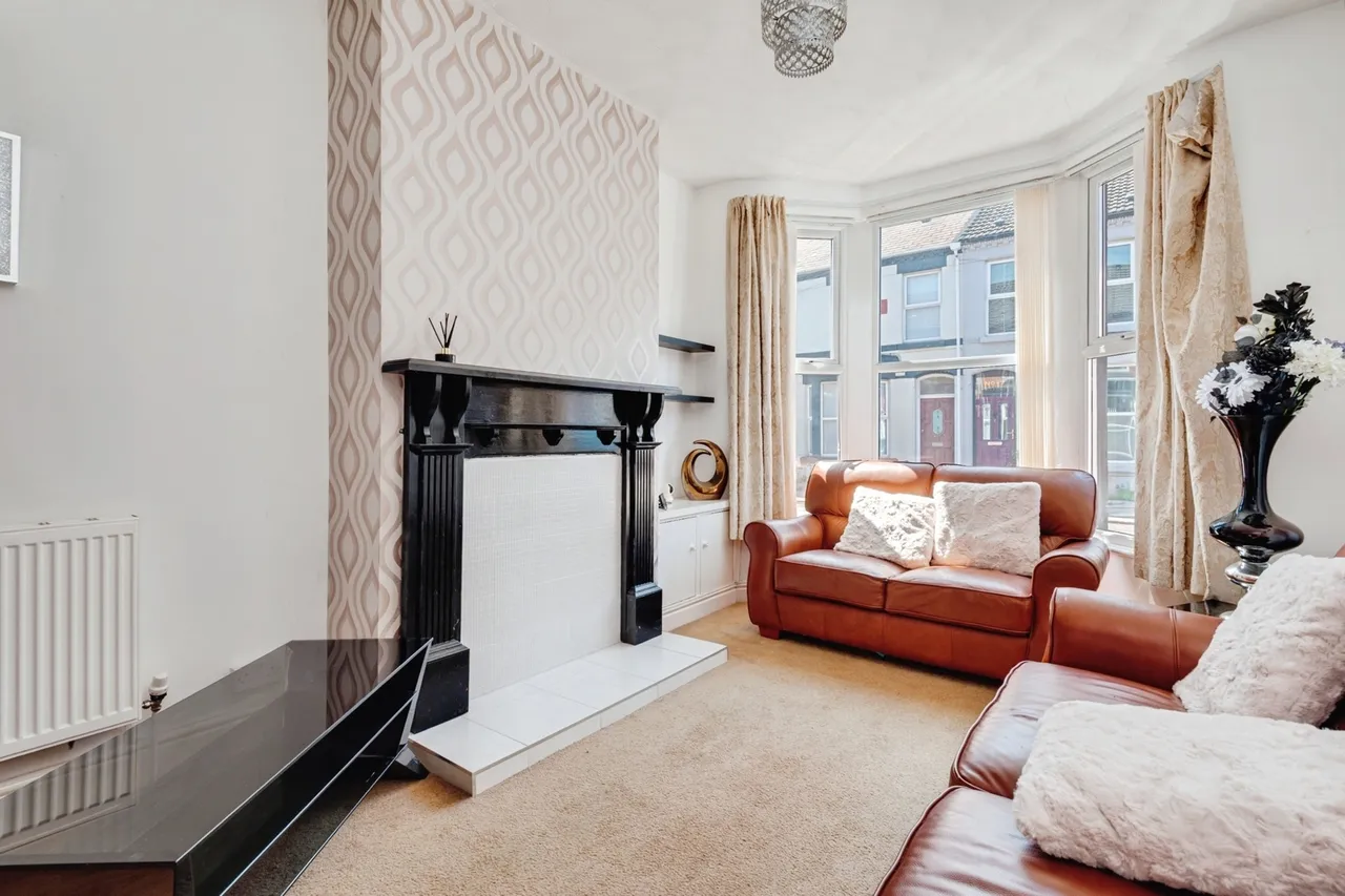 Tiverton Street, Liverpool, L15, photo 3