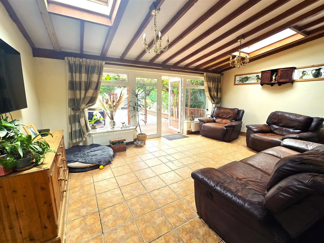 Churchill Close Sturminster Marshall, Wimborne BH21 4BQ, photo 3