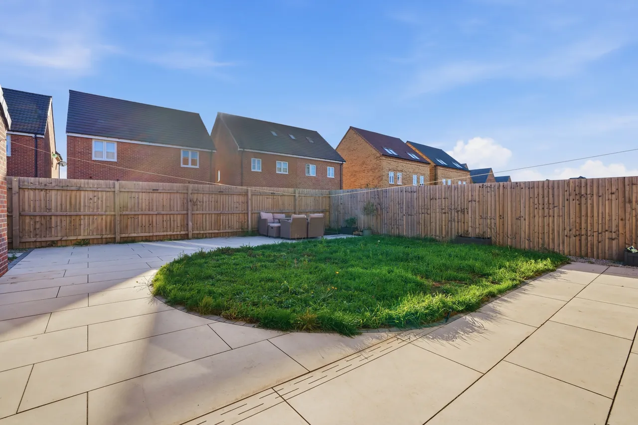 Crimson Drive, Hatfield, DN7, photo 25