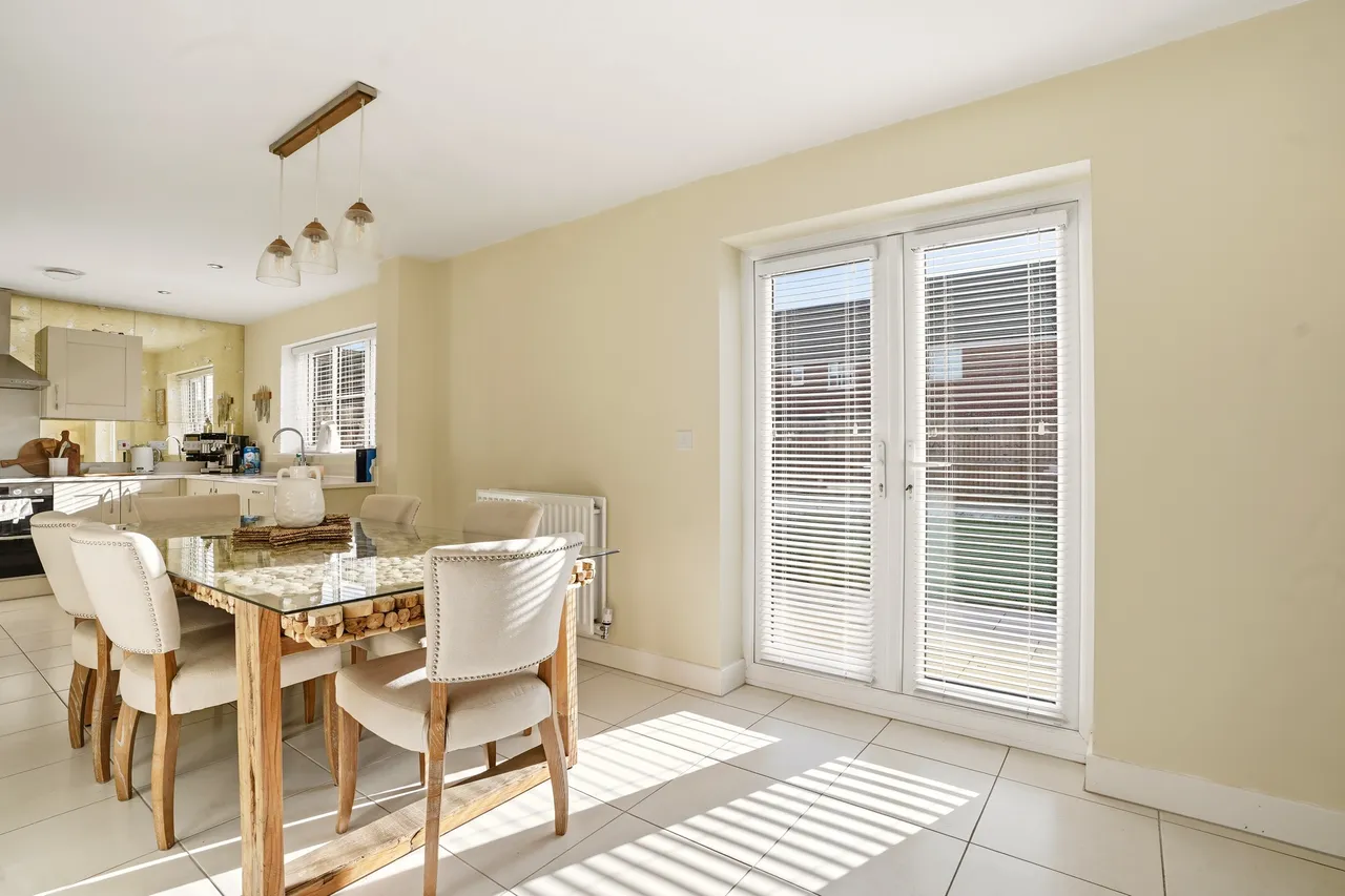 Crimson Drive, Hatfield, DN7, photo 7