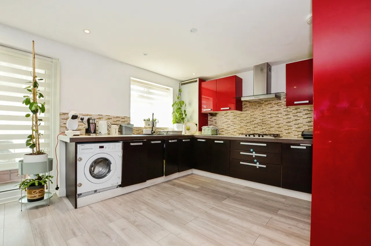 Charter Way, London, N14, photo 8