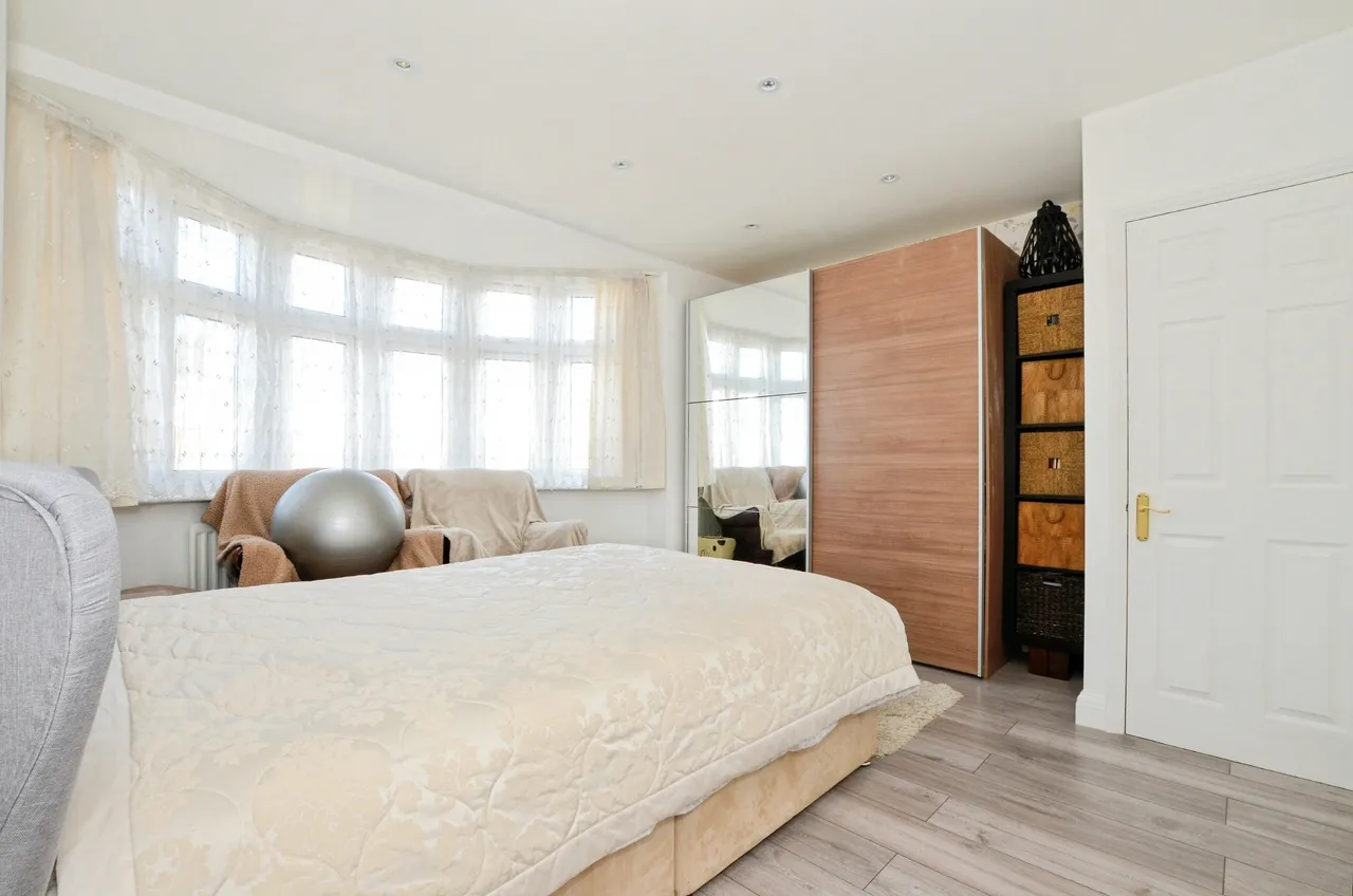 Charter Way, London, N14, photo 11