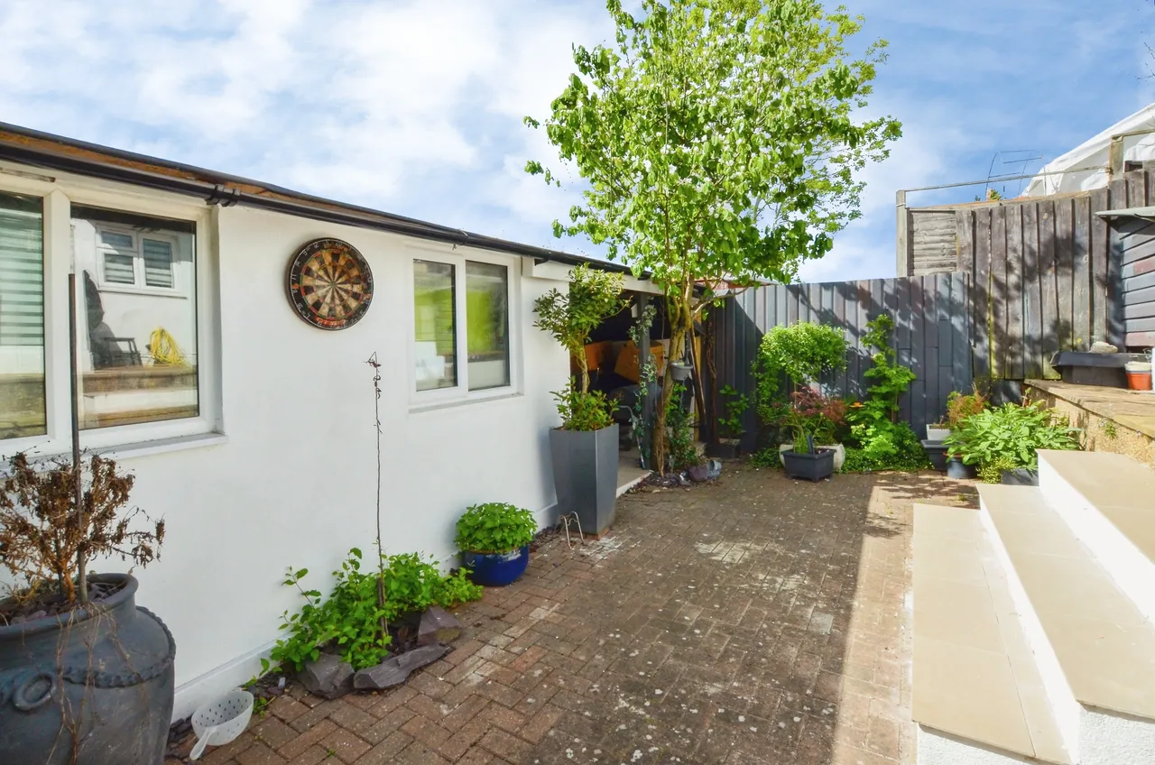 Charter Way, London, N14, photo 18