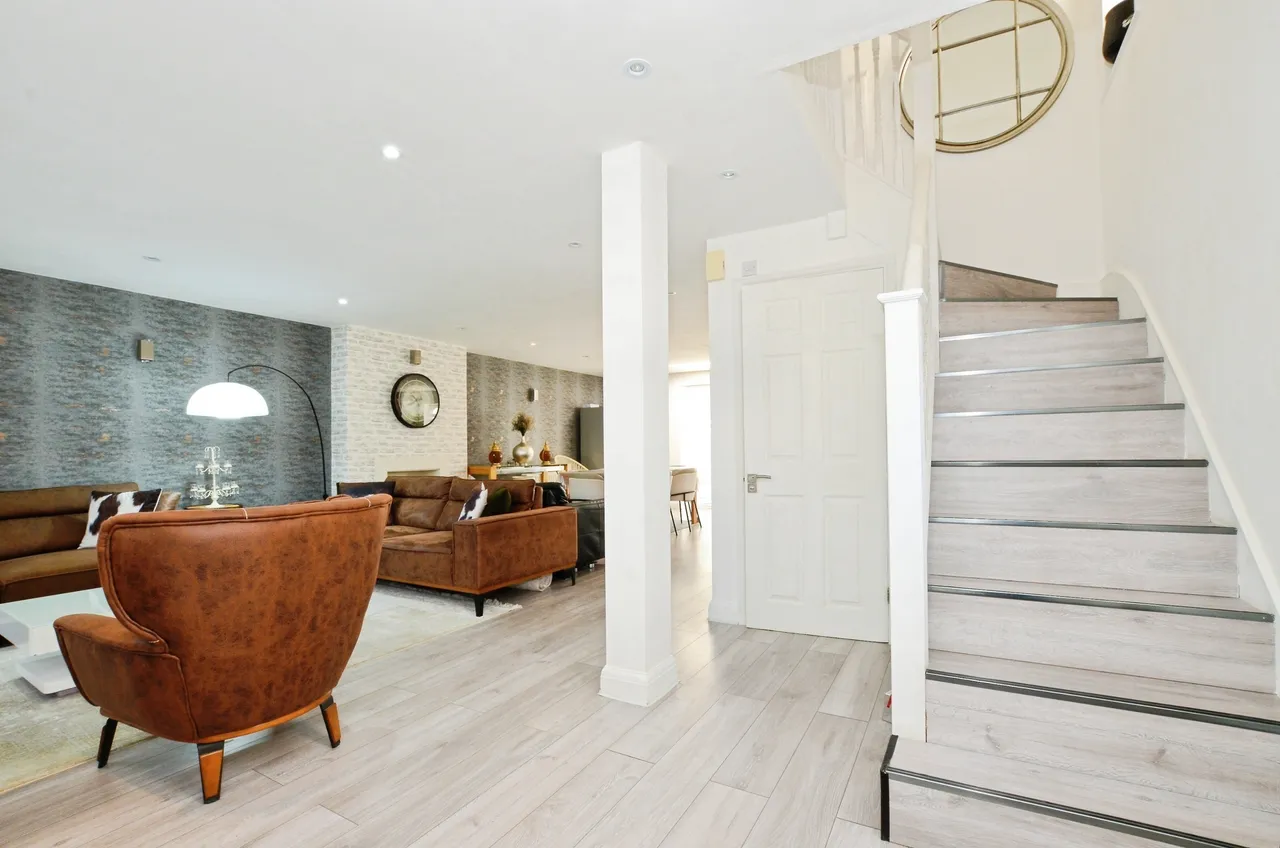 Charter Way, London, N14, photo 9