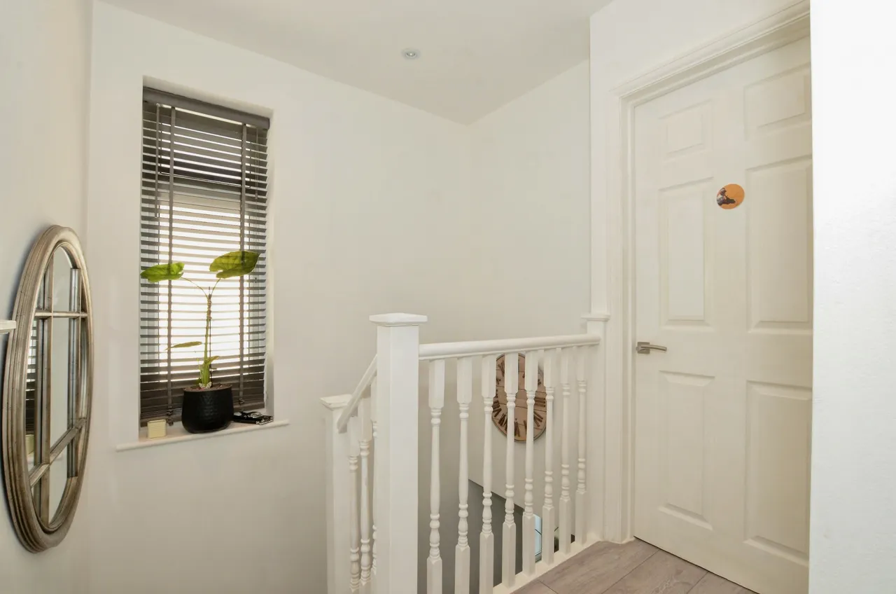 Charter Way, London, N14, photo 16
