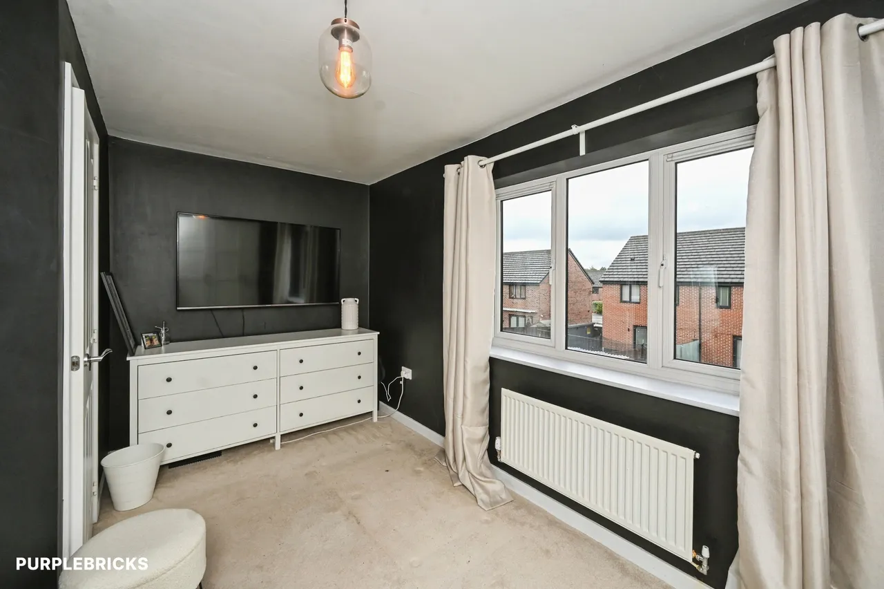 Castlefields Avenue East, Runcorn, WA7, photo 14