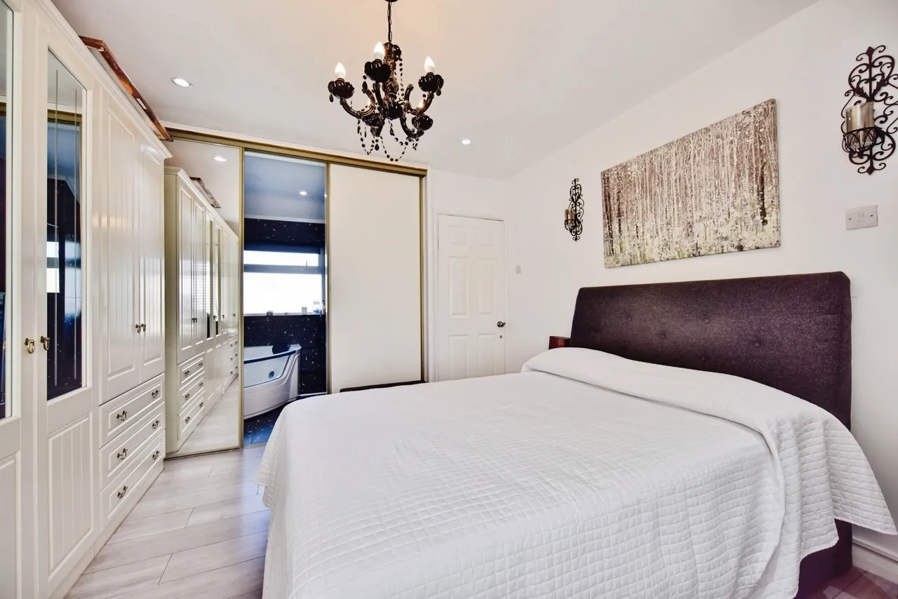 Staplehurst Road, Sittingbourne, ME10, photo 11