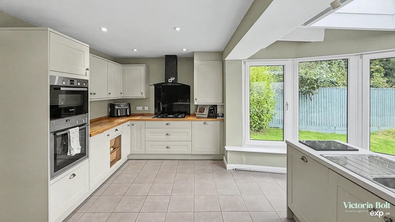 The Pippins, Ivybridge, photo 5