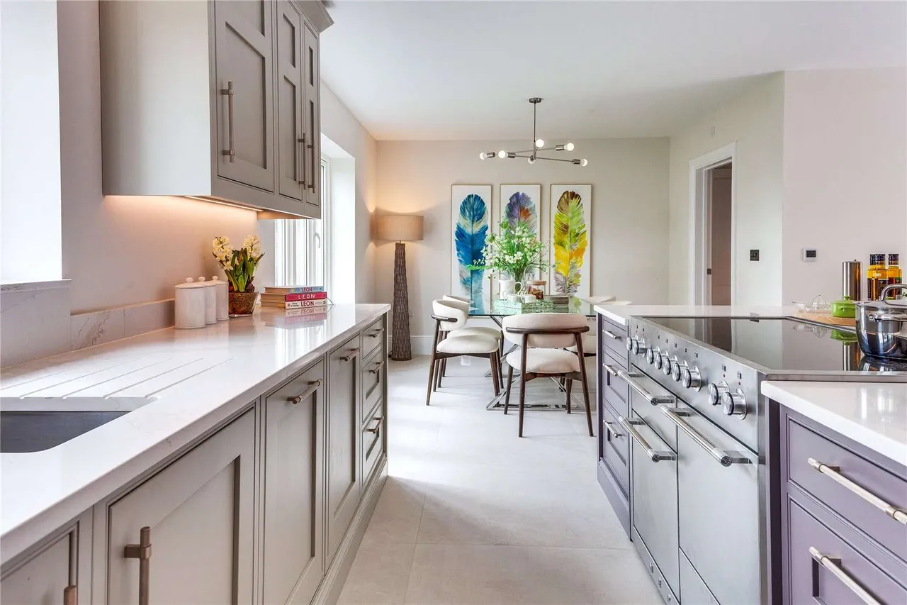 Borlase Meadow, Bockmer End, Marlow, Buckinghamshire, SL7 2HL, photo 10