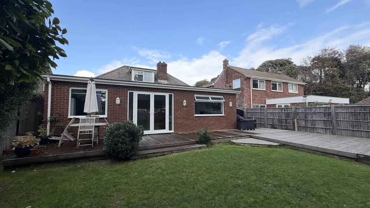 Seafield Park Road, Hill Head, photo 21