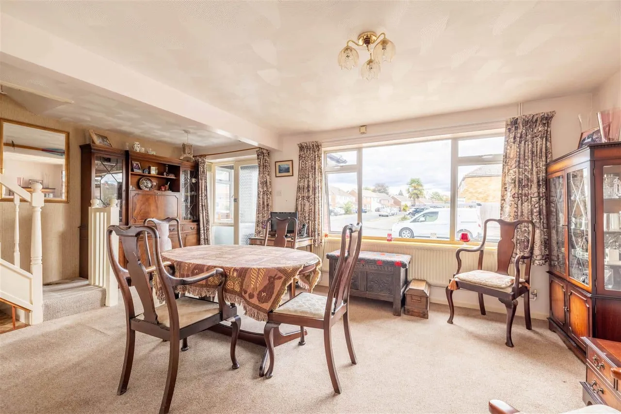 Ashbrook Road, Old Windsor, SL4, photo 3