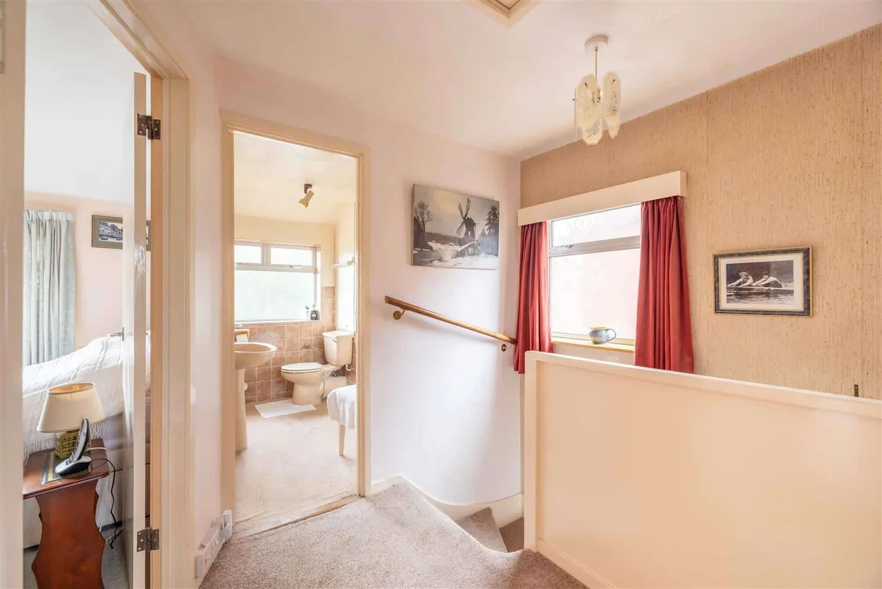 Ashbrook Road, Old Windsor, SL4, photo 7