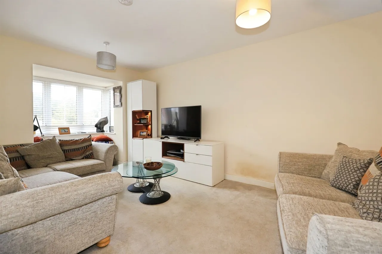 Gibberd Way, Kidderminster, DY10, photo 5