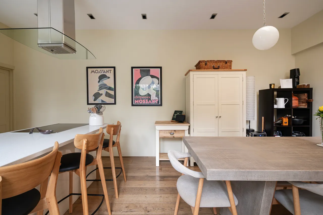 Flat 2, 16 Charles Square, London, photo 4