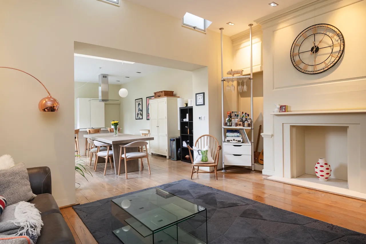Flat 2, 16 Charles Square, London, photo 7