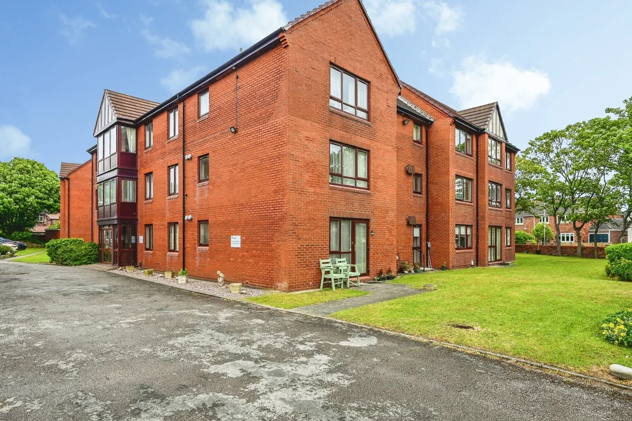 Nicholas Road, Liverpool, L23, photo 12