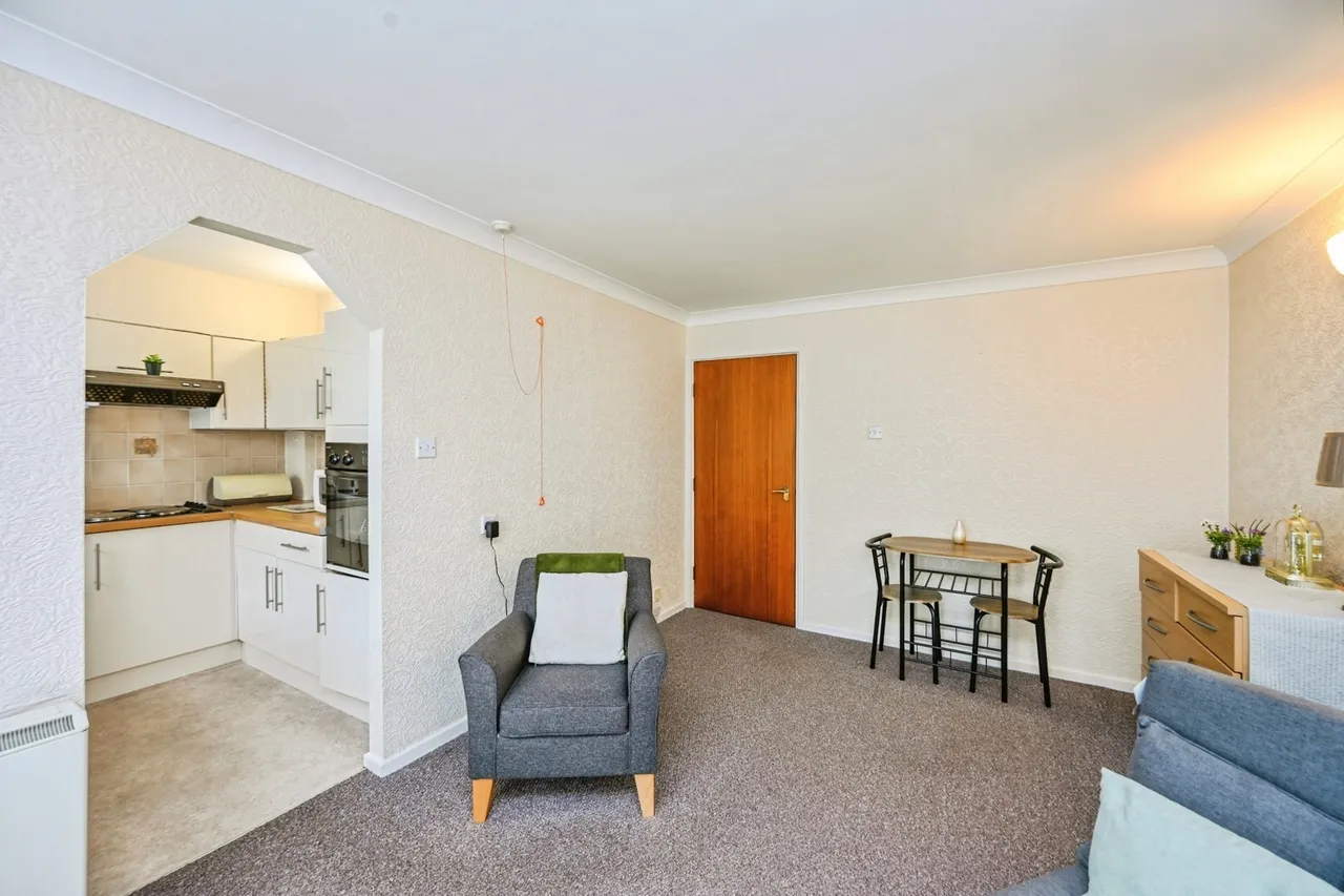 Nicholas Road, Liverpool, L23, photo 5