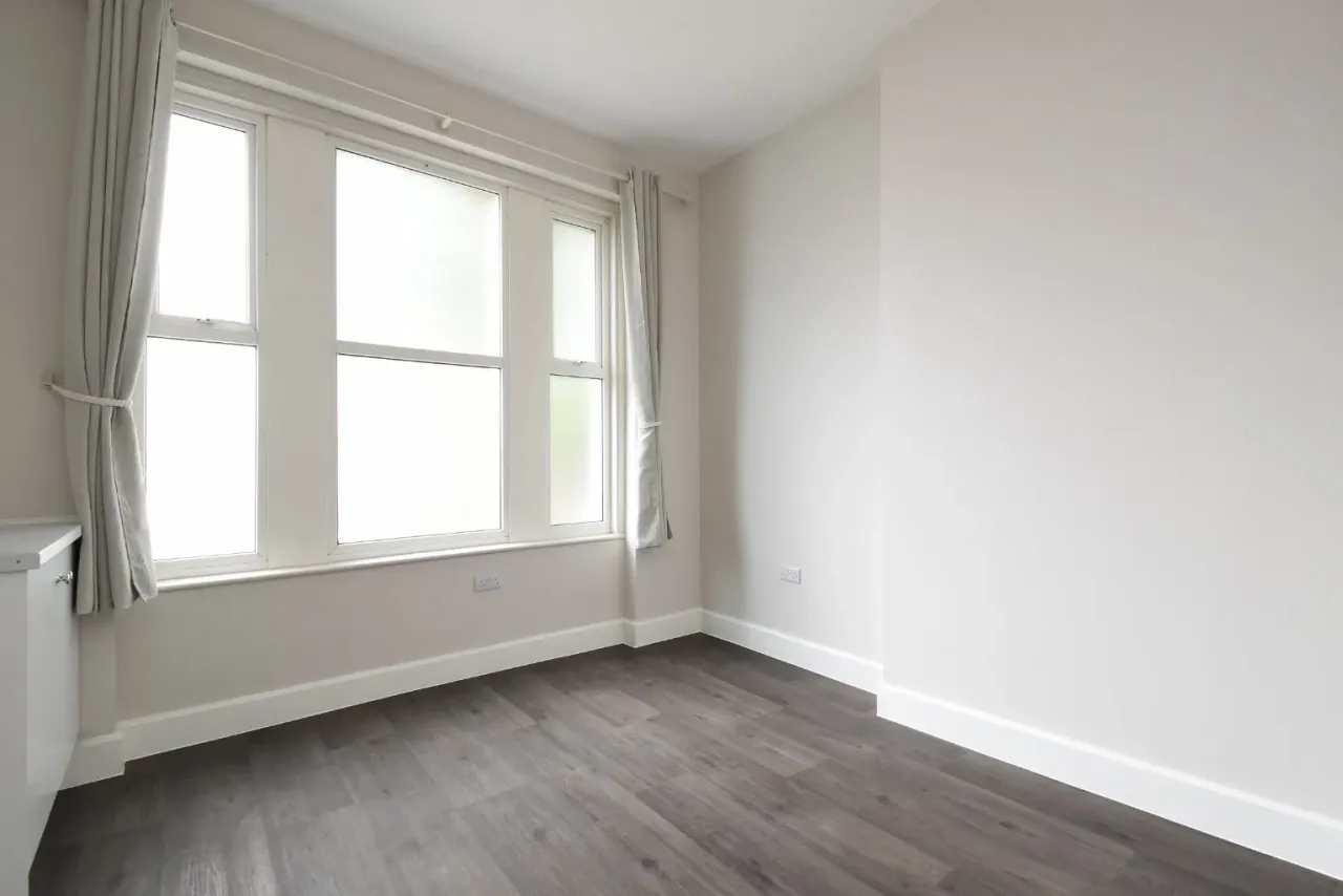 St. Julians Farm Road, London, Greater London, SE27, photo 6