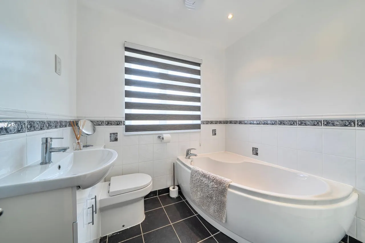 Long Hill, Woldingham, CR3, photo 20